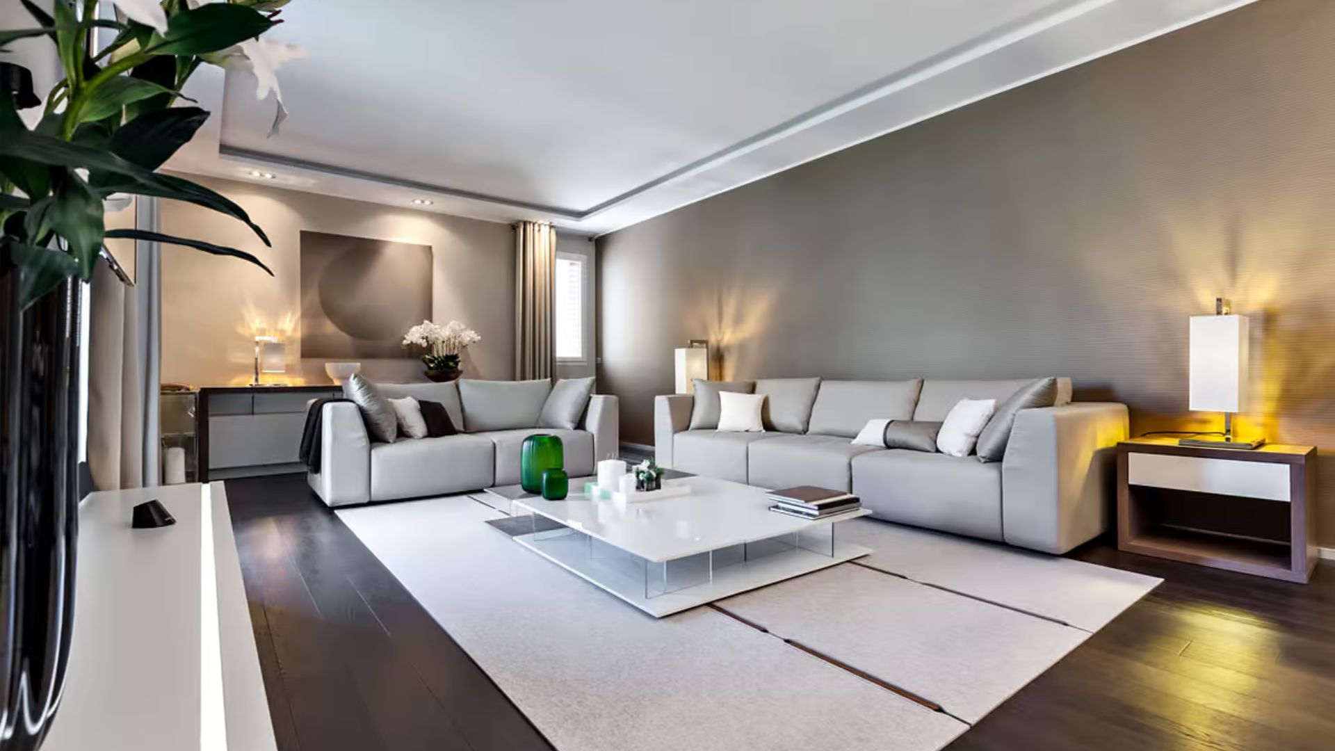 Discovering the Latest in Luxury Home Furniture Technology