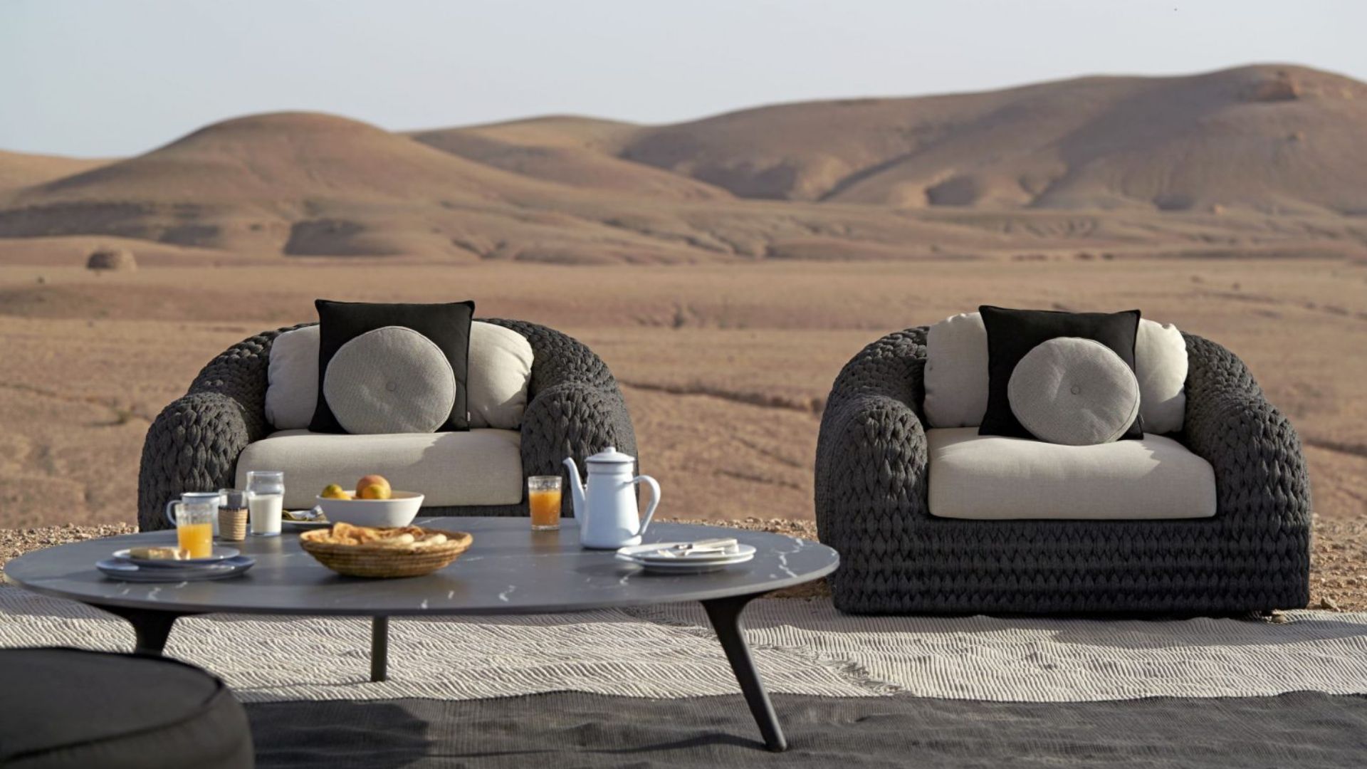 How Do You Choose the Best Luxury Outdoor Furniture for Your Space in the UAE